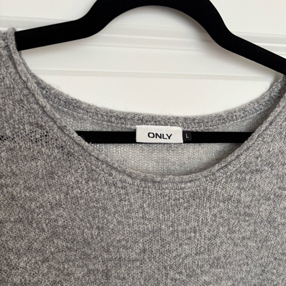 ONLY Grey Tunic Sweater size Large - Picture 8 of 11